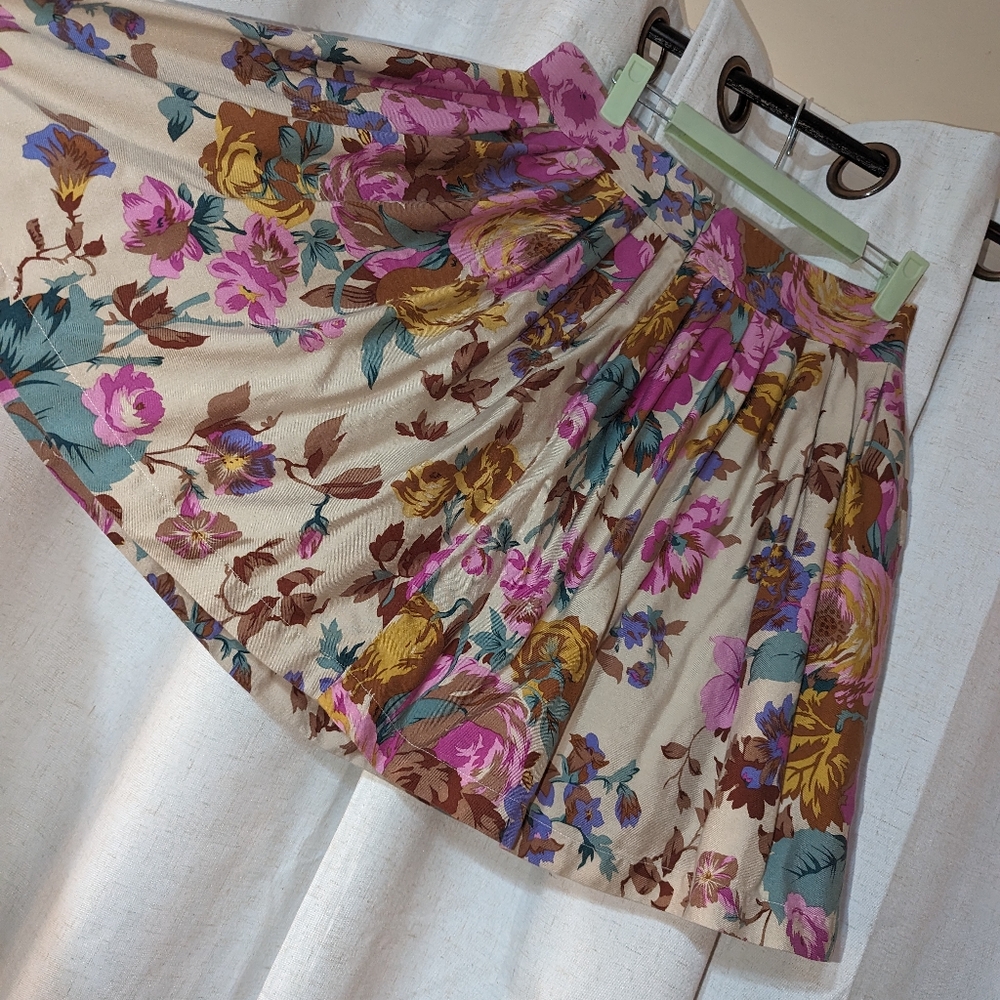 Silk Floral Romantic Slight Bubble Hem Skirt Pockets Anthropologie - Picture 6 of 7